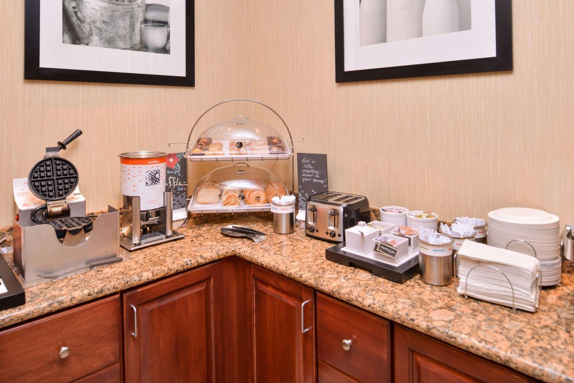 Hampton Inn York Kültér fotó